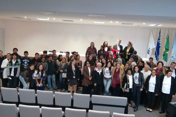 Conexão Mundo inicia etapa presencial em Corumbá, Dourados e Três Lagoas Conexão Mundo inicia etapa presencial em Corumbá, Dourados e Três Lagoas