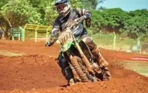 Sete Quedas sedia dois eventos de motociclismo no fim de semana Eventos de velocross ocorrem em Sete Quedas (Foto: Divulgação - Femems)