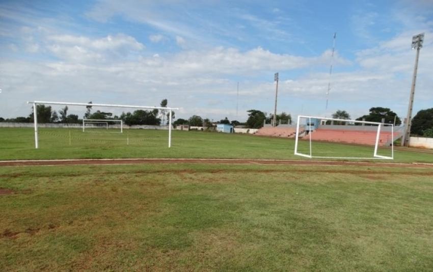 Copa Assomasul inicia a 2ª fase da competição neste domingo em Amambai Estádio Ernesto Landolfi, de Amambai, palco da segunda rodada (Foto: Divulgação)