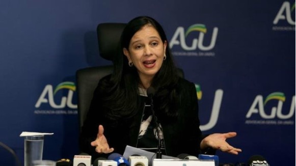 Sob o comando de Grace Mendonça, a AGU apresentou proposta favorável às entidades que defendem o auxílio-moradia