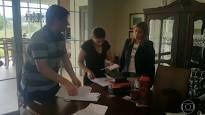 Polícia faz buscas no Paraguai na casa de Dario Messer, o 'doleiro dos doleiros' Polícia do Paraguai faz buscas na casa do doleiro Darío Messer