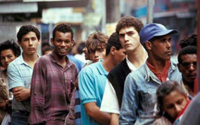 Sobe número de jovens que não trabalham e não estudam