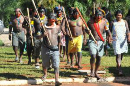 Índios que ocupam Belo Monte dizem estar cansados de esperar governo O principal objetivo dos índios é a suspensão de todos os empreendimentos hidrelétricos na Amazônia até que o processo de consulta prévia aos povos tradicionais seja regulamentado (Elza Fiúza/ABr)