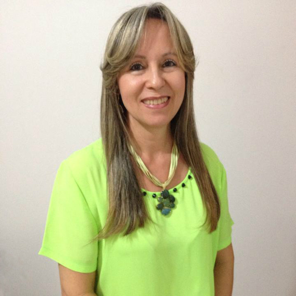 Ponta Porã recebe no dia 26 palestra gratuita que ensina como controlar a mente A palestra será proferida pela terapeuta Sandra Carrilho, formada em Homeostase Quântica da Essência e Professora em Terapias Bioquânticas.