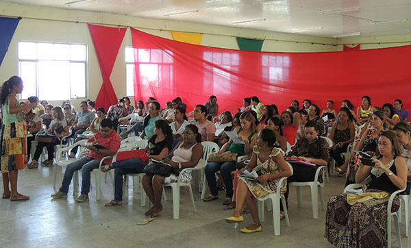 Movimentos organizam oficinas para promover EJA nos assentamentos