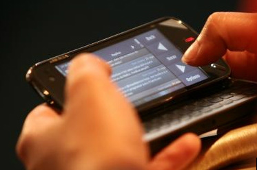 Cuba anuncia “possibilidade futura” de acesso à internet móvel