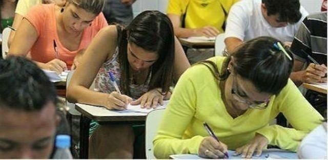 Os contratos do Fies precisam ser renovados todo semestre (Foto: Divulgação)