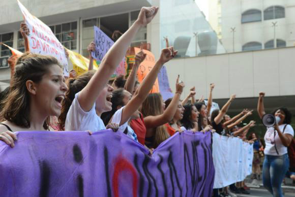 Dia Internacional da Mulher terá greve feminina em diversos países Mulheres devem protestar em pelo menos 30 países durante o Dia Internacional da Mulher. Elas querem mostrar a importância do papel das mulheres no mercado de trabalho e na sociedade. Na foto, a manifestação Ni Una Menos ocorrida no vão-livre do Museu de Arte de São Paulo (Masp), em outubro de 2016Foto: Divulgação