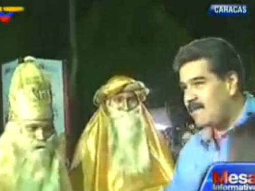 Maduro e os Reis Magos, na na Feira Natalina Socialista, em Caracas Reprodução da TV