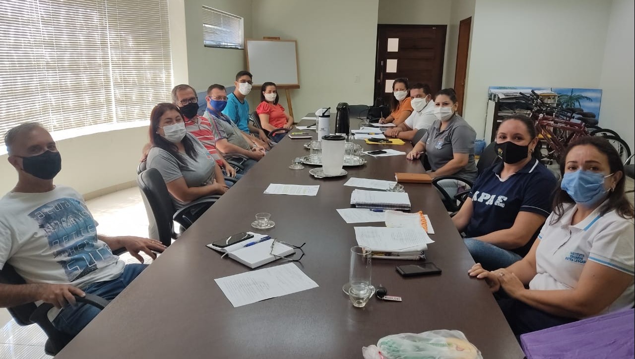 Estiveram presentes representantes de associaçoes e de entidades do município / Foto: Decom
