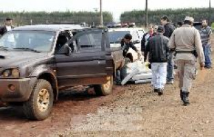 Policiais são presos com 250 kg de maconha na fronteira