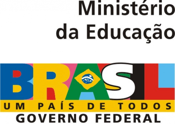 MEC compra 135 milhões de livros didáticos