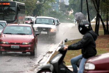 Fim de semana com chuva em todo o Estado Fim de semana com chuva em todo o Estado