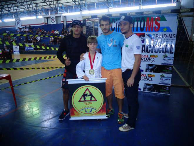 Atletas de Aral Moreira dominam competição de Jiu Jitsu em Ponta Porã O jovem Inácio Sorato foi o grande destaque do torneio. Ele ficou na primeira colocação na modalidade infantil.
