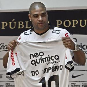 "Não sei por que ela está fazendo isso contra mim" "Não sei por que ela está fazendo isso contra mim"