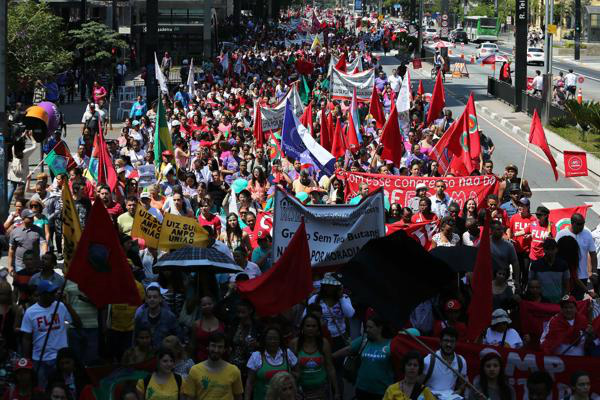 Passeata do Grito dos Excluídos tem confronto e presos no Rio Passeata do Grito dos Excluídos tem confronto e presos no Rio