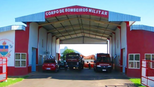 Bombeiros de Amambai atendem vítima de esfaqueamento Fachada da sede do Corpo de Bombeiros de Amambai / Foto: Moreira Produções