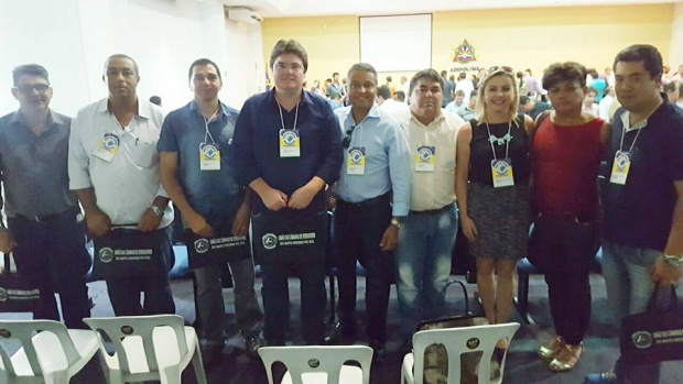 Vereadores de Amambai participam de seminário em Campo Grande Vereadores de Amambai presentes no seminário em Campo Grande / Foto: Reprodução Facebook