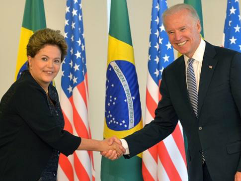 Brasil pede que EUA apoiem reforma do Conselho de Segurança da ONU A presidenta Dilma Rousseff recebe o vice-presidente dos Estados Unidos, Joe Biden (Wilson Dias/ABr)