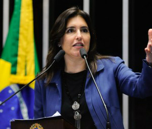 Repercute em Brasília pensão milionária da mãe de Simone Foto: Divulgação