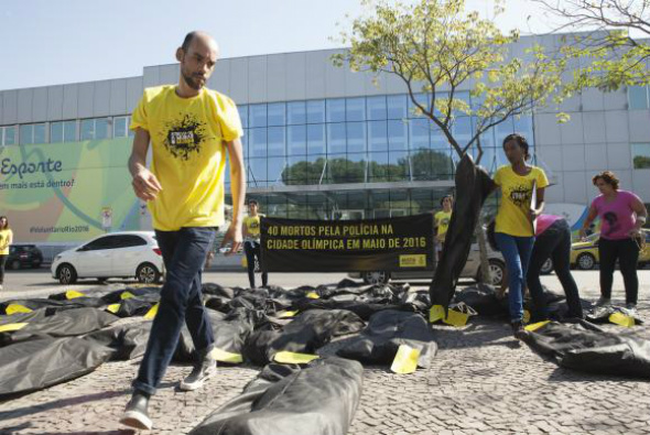 Anistia Internacional denunciou violência policial em 2016 e lembrou mortos nos anos da Copa do Mundo e dos Jogos Pan-Americanos / Foto: Felipe Varanda/Anistia Internacional 