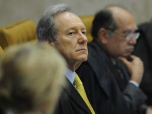 Ministros do STF criticam sistema prisional brasileiro Ministros do STF criticam sistema prisional brasileiro