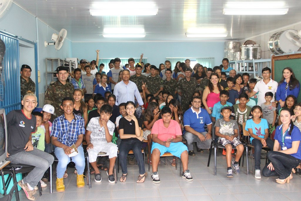 Participantes do projeto Banda Mirim, desenvolvido pela Prefeitura de Amambai, através da Secretaria Municipal de Assistência Social. / Foto: Robson Fritzen
