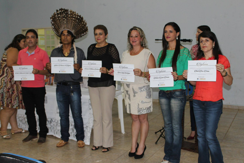 CMDCA empossa conselheiros tutelares em Amambai Conselheiros e suplentes empossados no domingo (10) / Foto: Decom