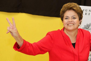 Dilma se reúne hoje com governadores eleitos do PT para definir estratégia no segundo turno