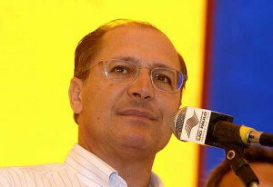 Alckmin: Serra tem “boas possibilidades” de vencer segundo turno