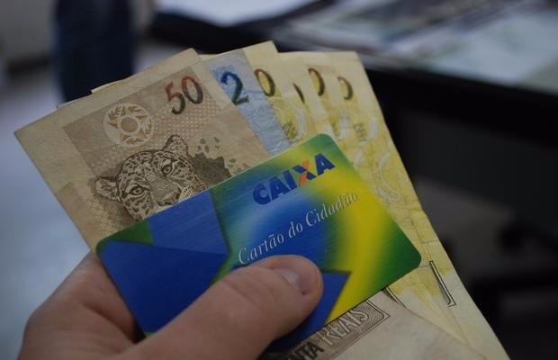 Entenda o saque do PIS/Pasep para idosos Saques terão inicio em outubro e irão até março de 2018