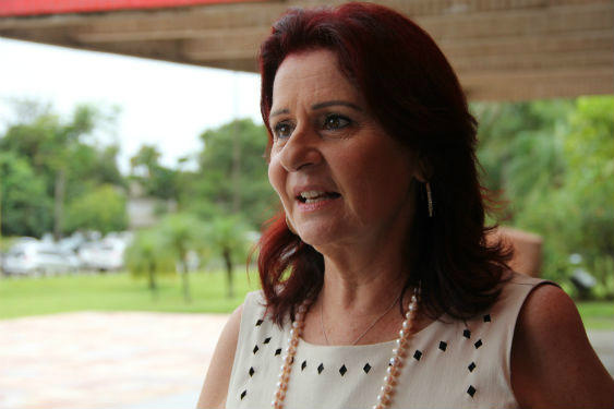 Secretária de Educação participa de reunião para definir nova presidência