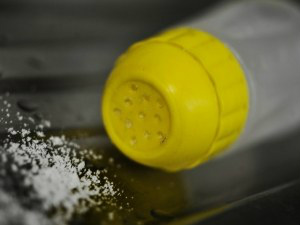 Acordo retira 14 mil toneladas de sódio de alimentos