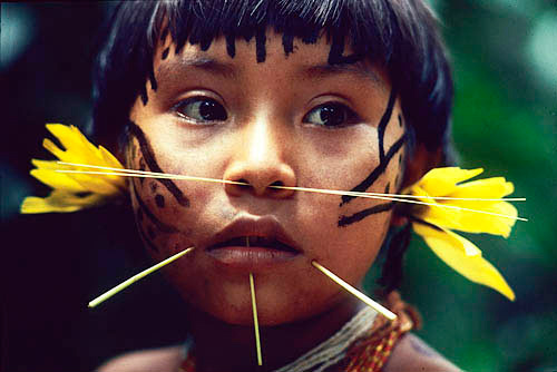 Índios anunciam trégua e suspendem novas invasões por 15 dias Índios anunciam trégua e suspendem novas invasões por 15 dias