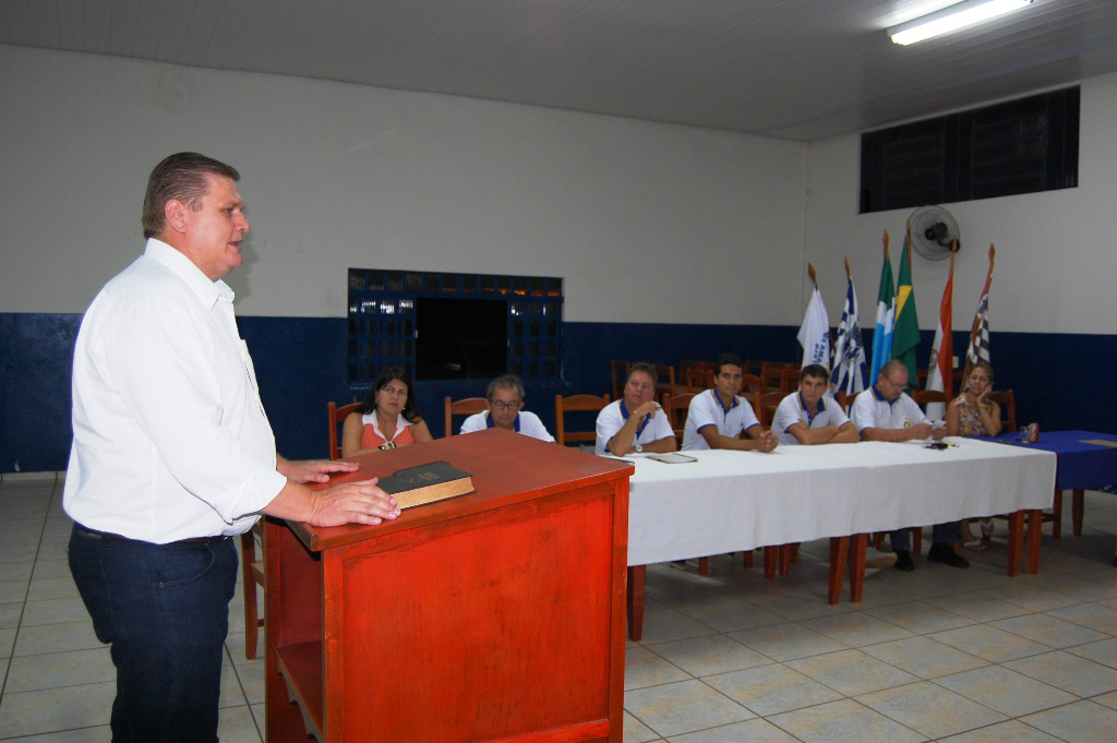 Saúde pública é tema de palestra no Rotary de Amambai Saúde pública é tema de palestra no Rotary de Amambai