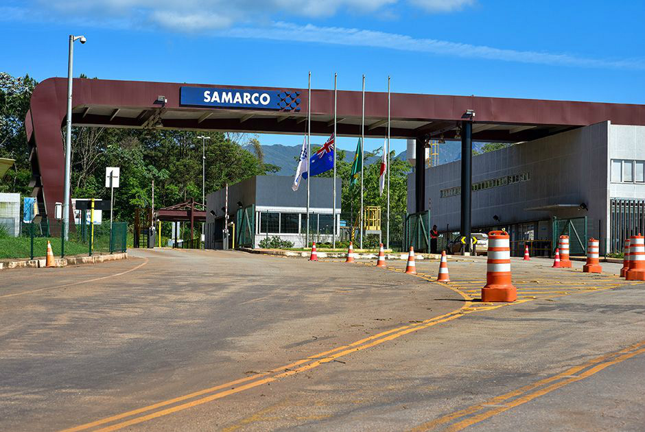 Trabalhadores da Samarco no ES aprovam suspensão temporária de contrato Trabalhadores da Samarco no ES aprovam suspensão temporária de contrato