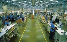 Produção industrial brasileira volta a crescer em maio