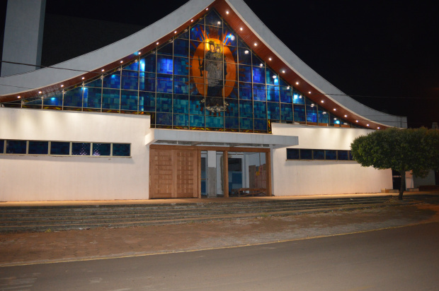 A igreja Matriz tem quase 43 anos de existencia. As novas instalações estão em fase de conclusão / Foto: Moreira Produções