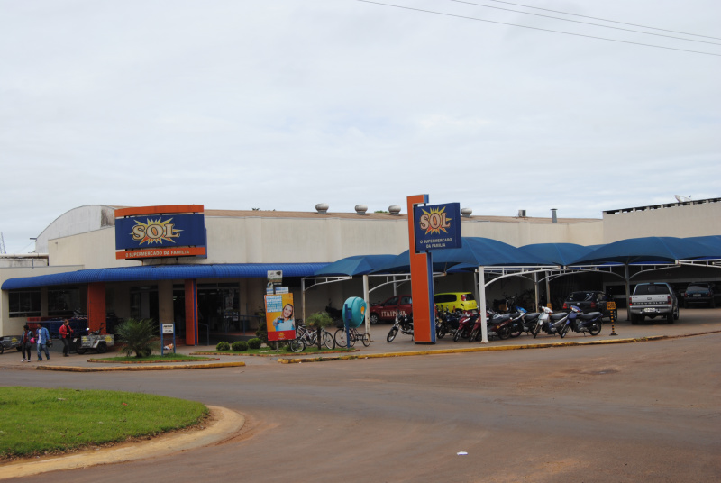 Confira a previsão do tempo, o que abre e o que fecha em Amambai no feriado Supermercado Sol de Amambai / Foto: Moreira Produções