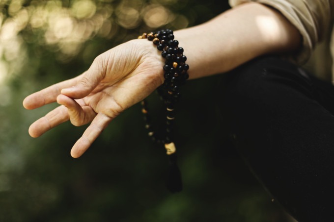 6 mitos sobre meditação que fazem você se distanciar dela (Ksenia Makagonova - Unsplash/Divulgação)