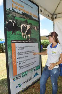 Governo do Estado discute produção sustentável de leite na Dinapec Monaly, da Sepaf, apresenta o roteiroFoto: Divulgação