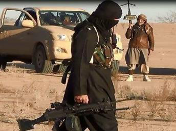 Combatentes do grupo Estado Islâmico na fronteira entre o Afeganistão e o Paquistão