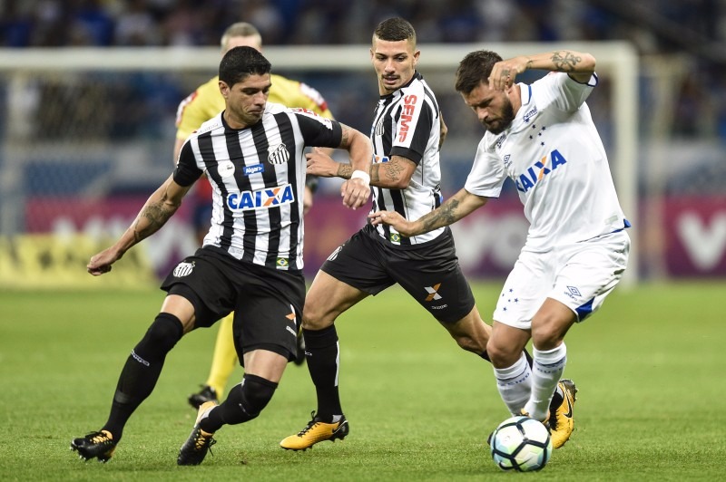Cruzeiro e Santos empatam no Mineirão Foto: Divulgação