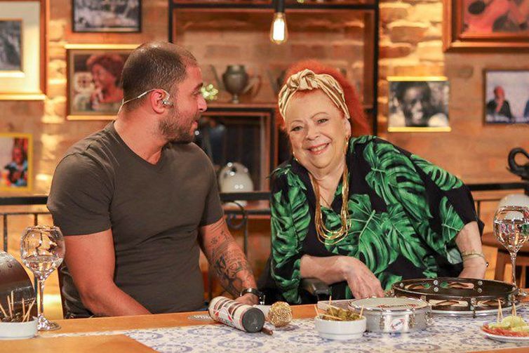 Beth Carvalho teve mais de 50 anos de carreira e lançou dezenas de discos / Foto: Kamyla Abreu/TV Brasil