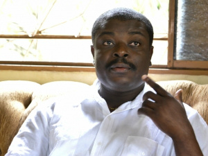 Padre haitiano diz que tráfico de pessoas sustenta imigração ilegal para o país Padre haitiano diz que tráfico de pessoas sustenta imigração ilegal para o país
