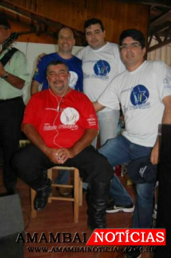 Equipe da Rádio Auxiliadora na comemoração de 2013: Pedro Nunes, Júnior Palhano, José Luiz e Elvis.