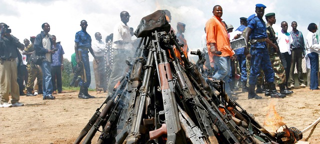 “Todos sofrerão se o Burundi explodir em violência durante ou após o referendo” O conflito civil no pais terminou em 2005.
