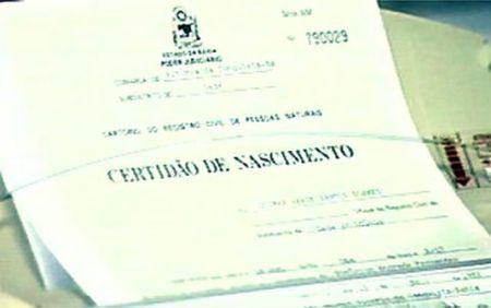Certidões de nascimento emitidas em maternidades serão eletrônicas Certidões de nascimento emitidas em maternidades serão eletrônicas