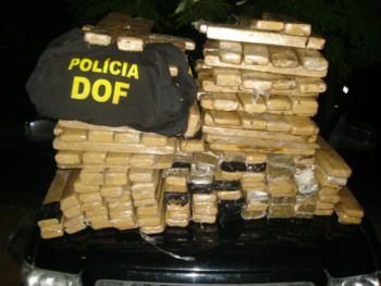 Droga apreendida pelos policiais. (Foto: Divulgação/DOF)
