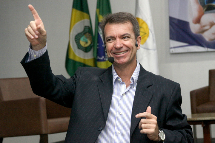 Legenda: Gilberto Wiesel é Conferencista, Consultor, Escritor, Empresário. Especialista em Liderança, Desenvolvimento de Competências e Formação de Equipes de Alta Performance. Foto: Divulgação